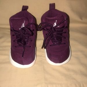 Toddler Unisex Cranberry Jordans